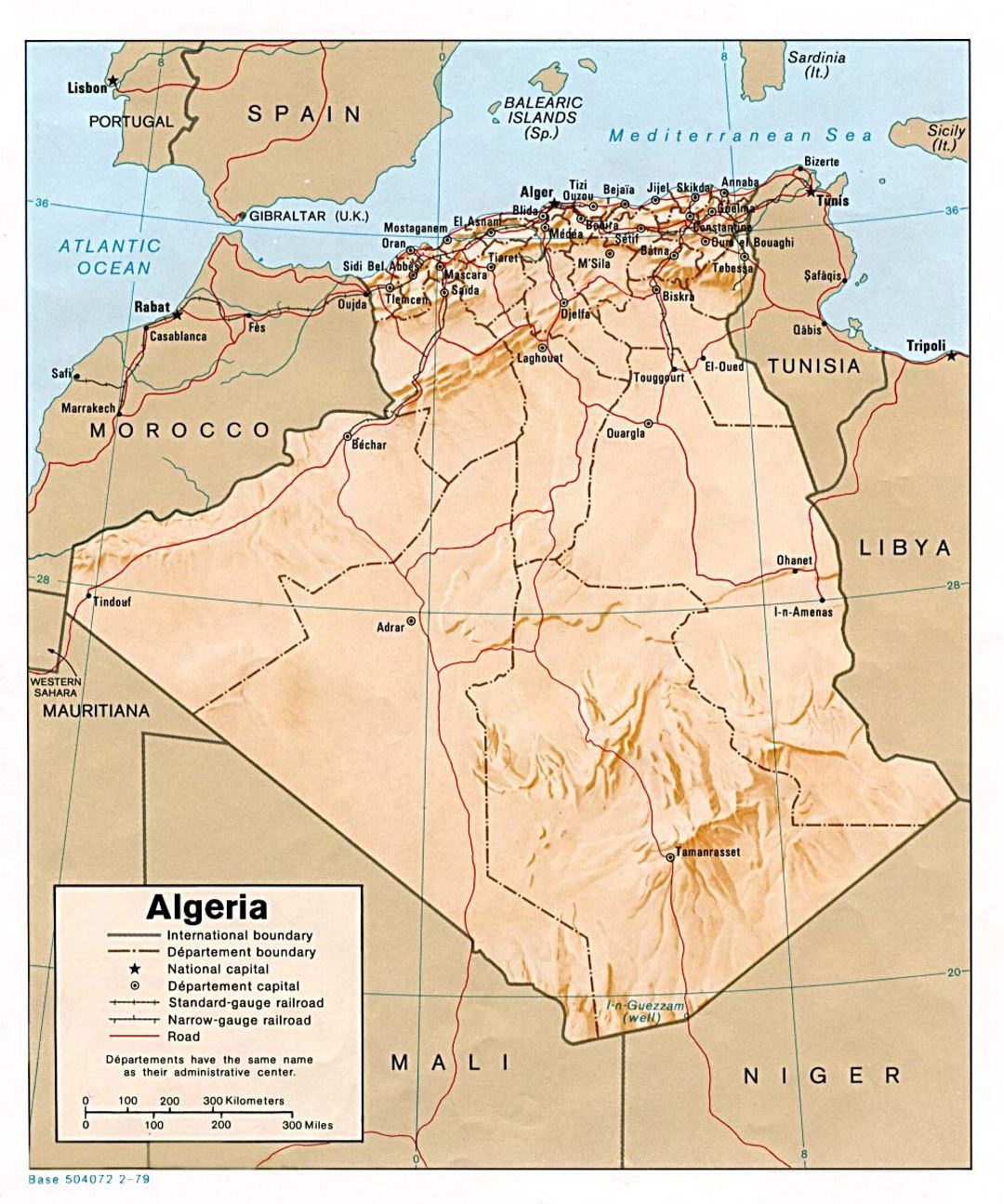 Детальная политическая и административная карта Алжира с рельефом, дорогами, железными дорогами и крупными городами - 1979