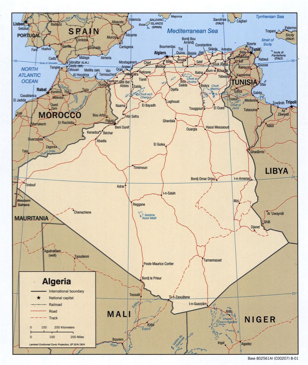 Крупномасштабная политическая карта Алжира с дорогами, железными дорогами и крупными городами - 2001