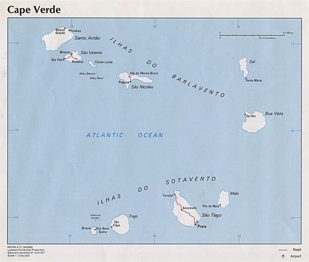 Большая политическая карта Кабо-Верде с дорогами, крупными городами и аэропортами - 1977
