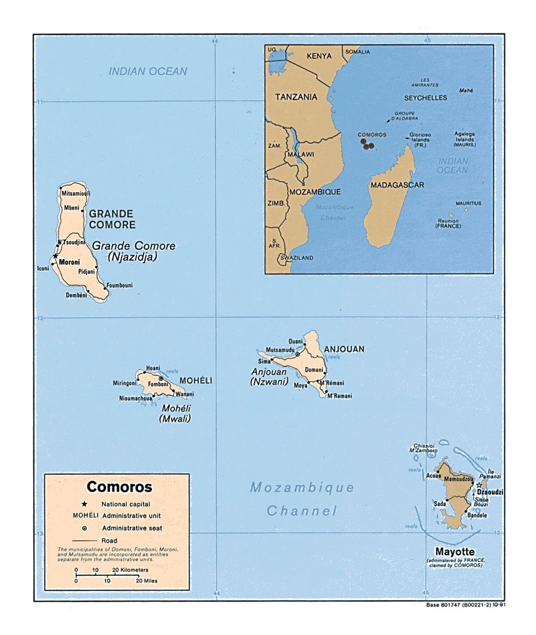 Детальная политическая карта Комор с дорогами и городами - 1991