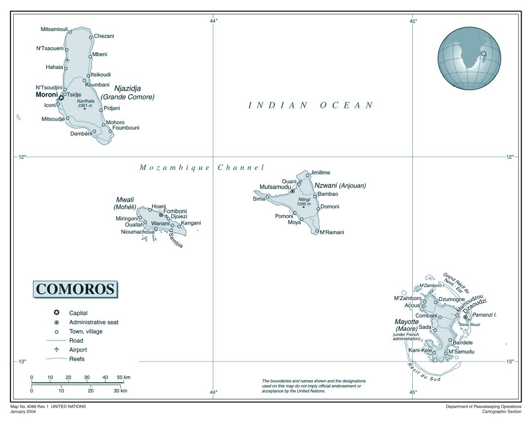 Большая детальная политическая карта Коморских островов с дорогами, городами и аэропортами