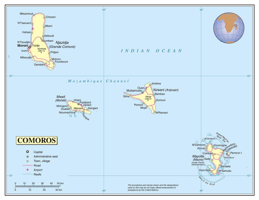 Большая детальная политическая карта Комор с дорогами, городами и аэропортами