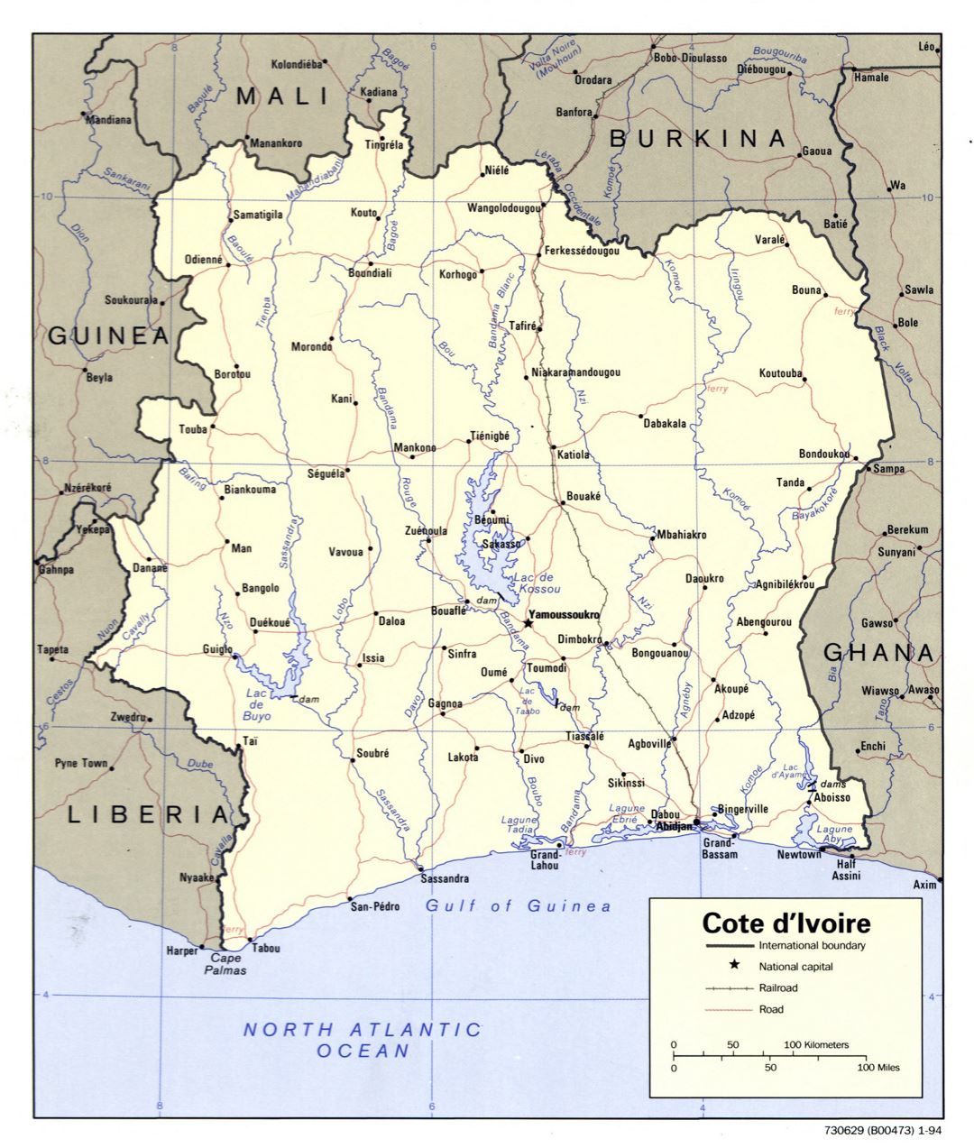 Крупномасштабная политическая карта Кот-д'Ивуара с дорогами, железными дорогами и крупными городами - 1994