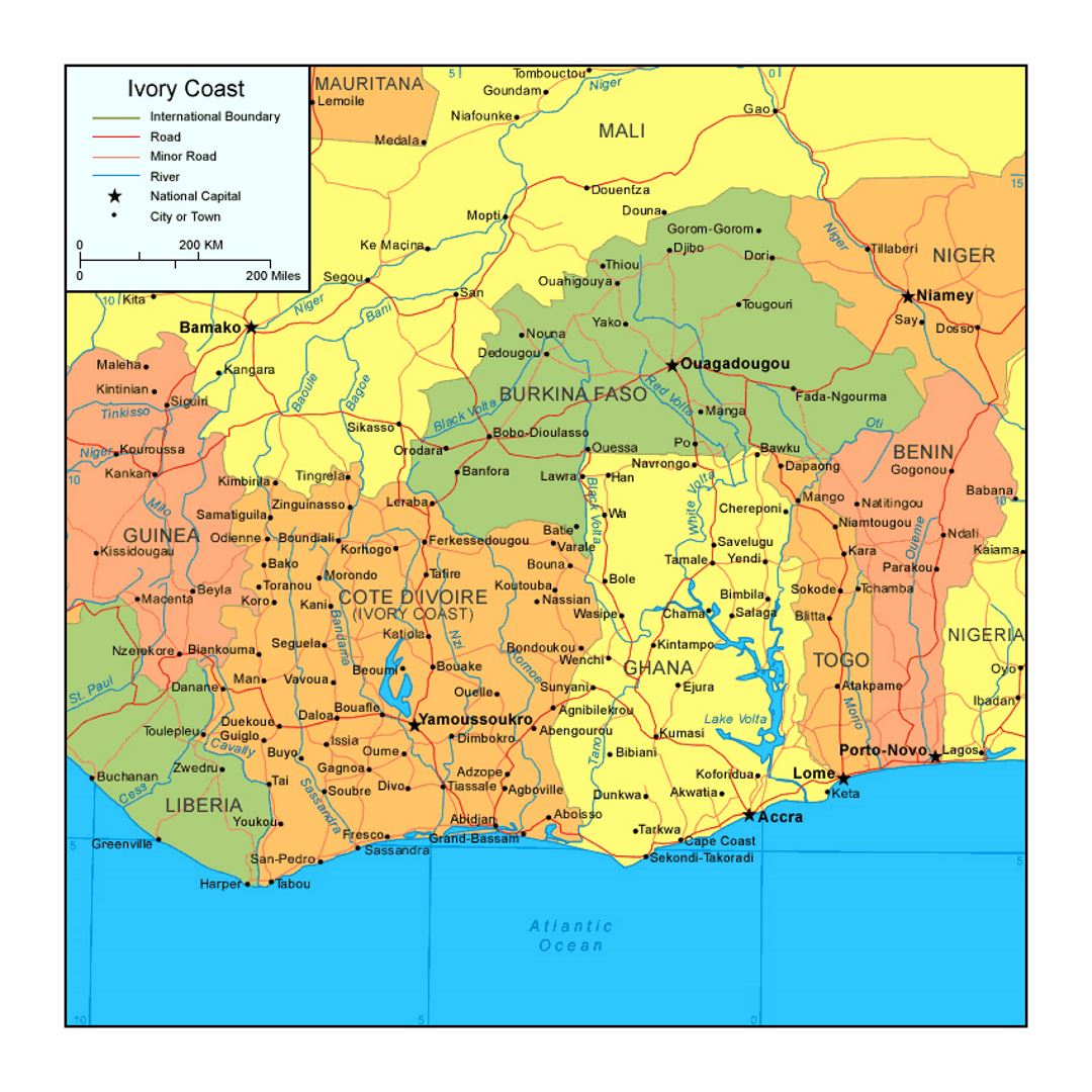 Политическая карта Кот-д'Ивуара с дорогами и крупными городами
