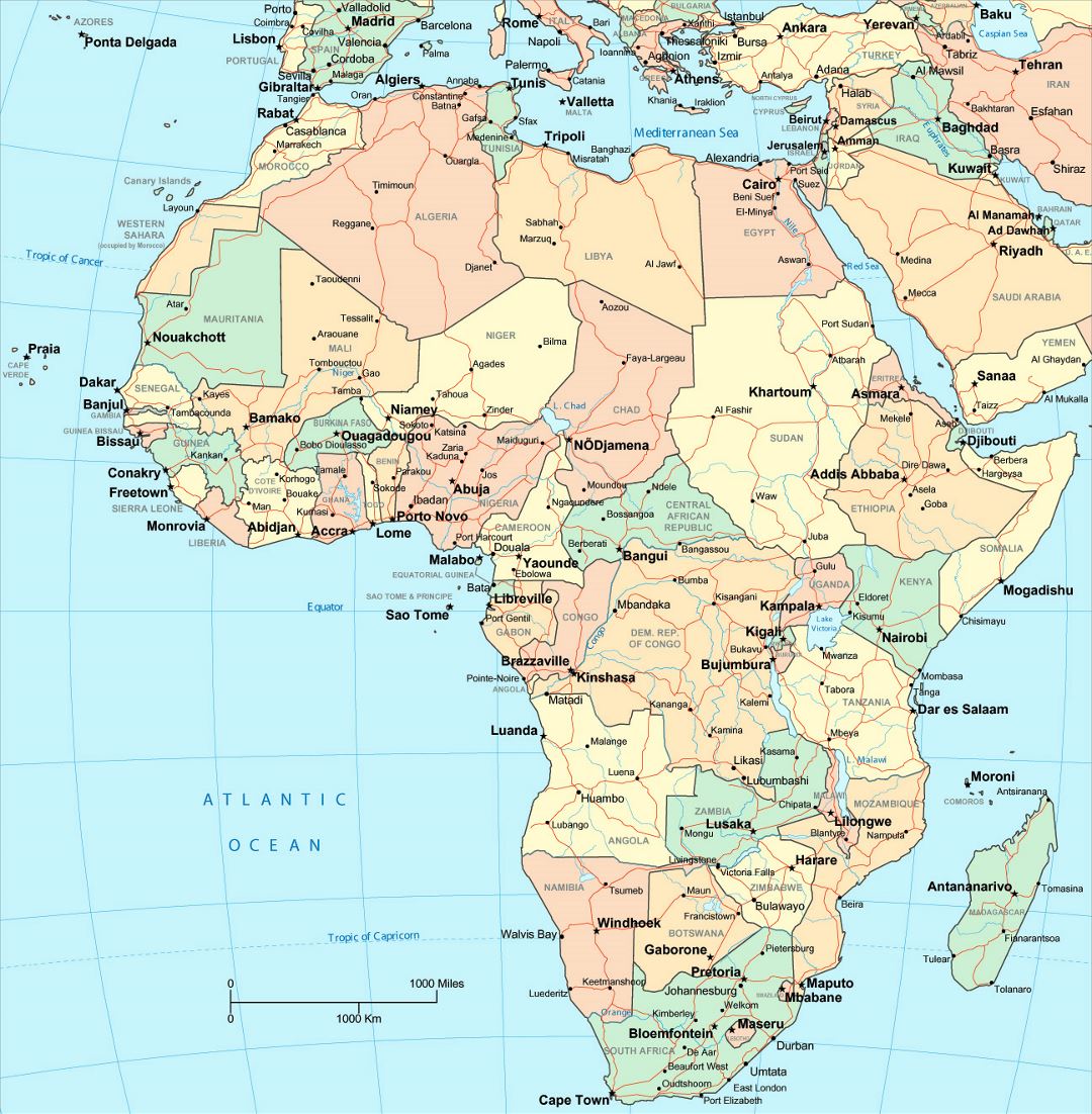 Большая детальная политическая карта Африки с главными дорогами, столицами и крупными городами
