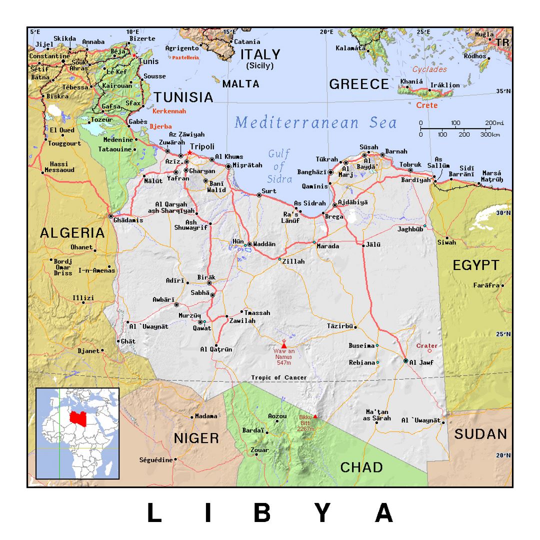 Детальная политическая карта Ливии с рельефом