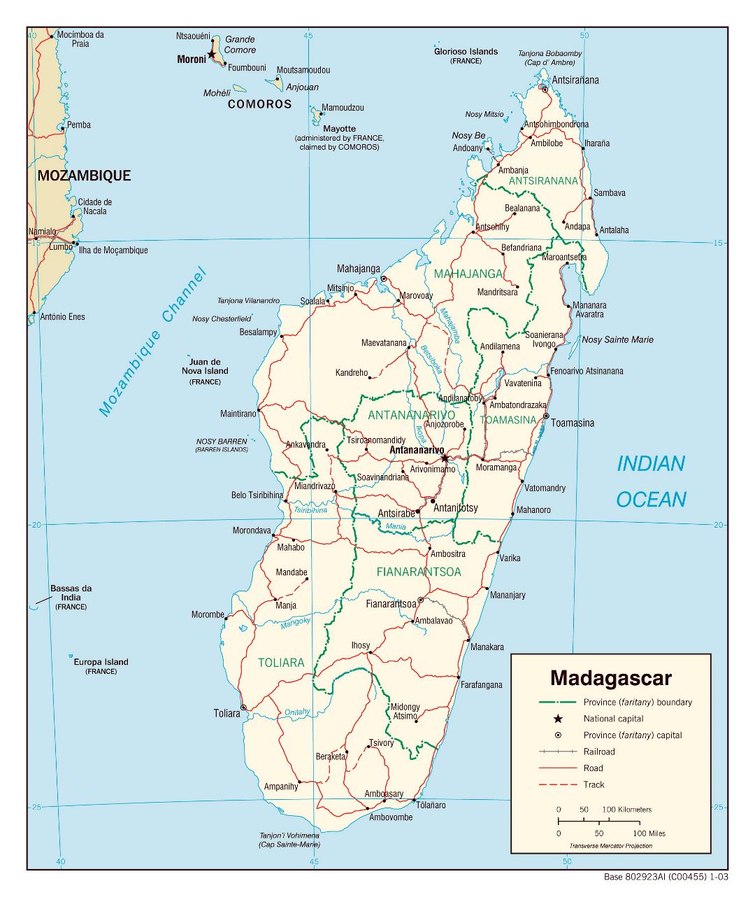 Большая детальная политическая и административная карта Мадагаскара с дорогами, железными дорогами и крупными городами - 2003