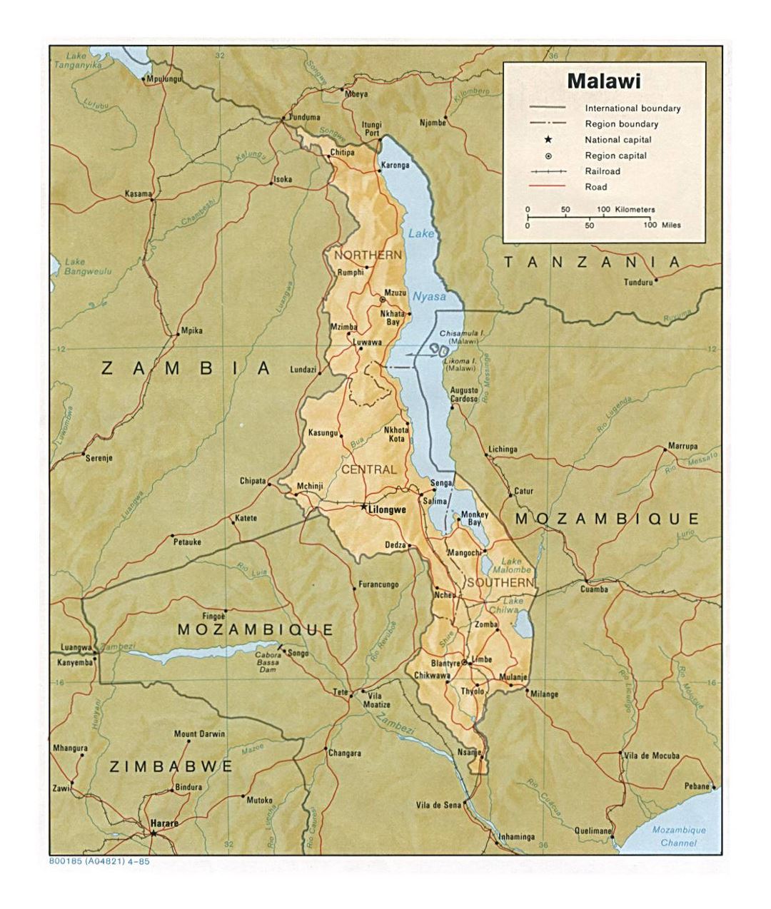 Детальная политическая и административная карта Малави с рельефом, дорогами, железными дорогами и крупными городами - 1985