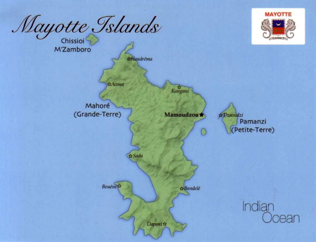 Детальная карта острова Майотта с флагом