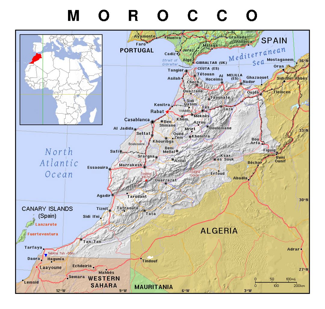 Детальная политическая карта Марокко с рельефом
