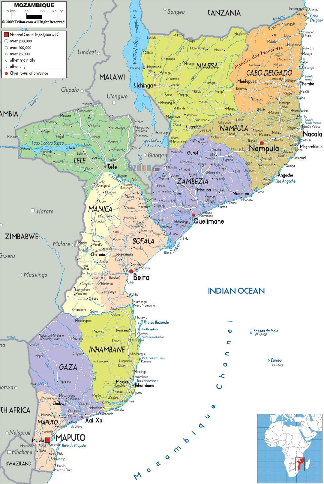 Большая политическая и административная карта Мозамбика с дорогами, городами и аэропортами