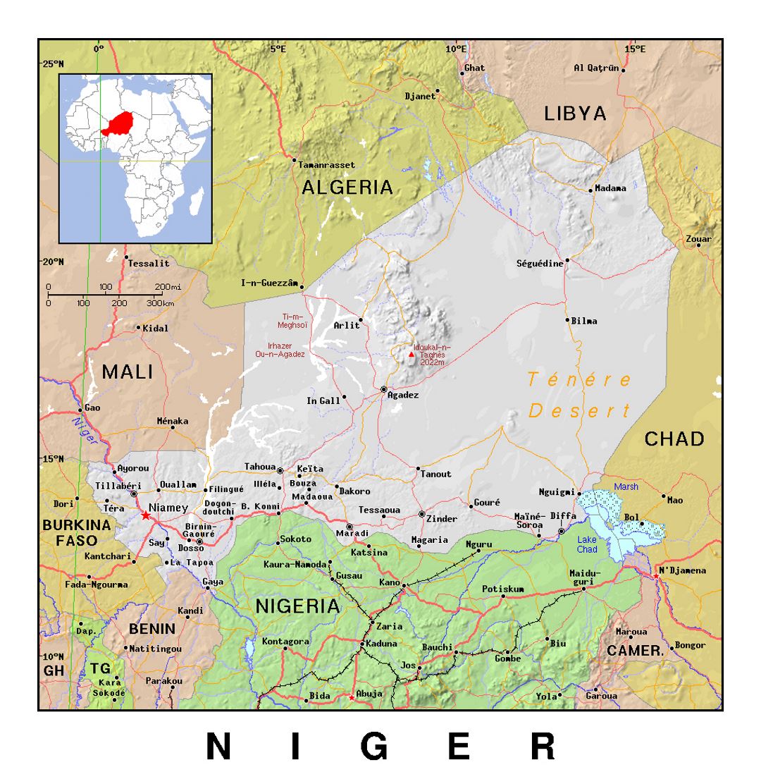 Детальная политическая карта Нигера с рельефом