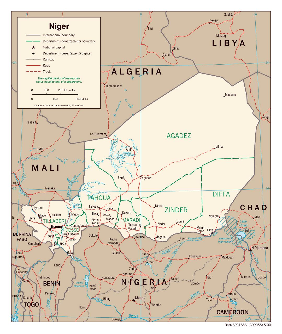 Большая детальная политическая и административная карта Нигера с дорогами, железными дорогами и крупными городами - 2000