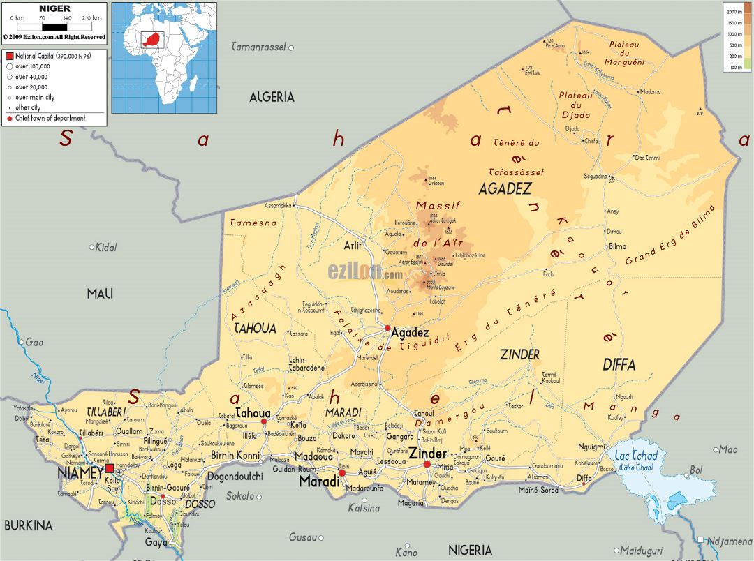 Большая физическая карта Нигера с дорогами, городами и аэропортами