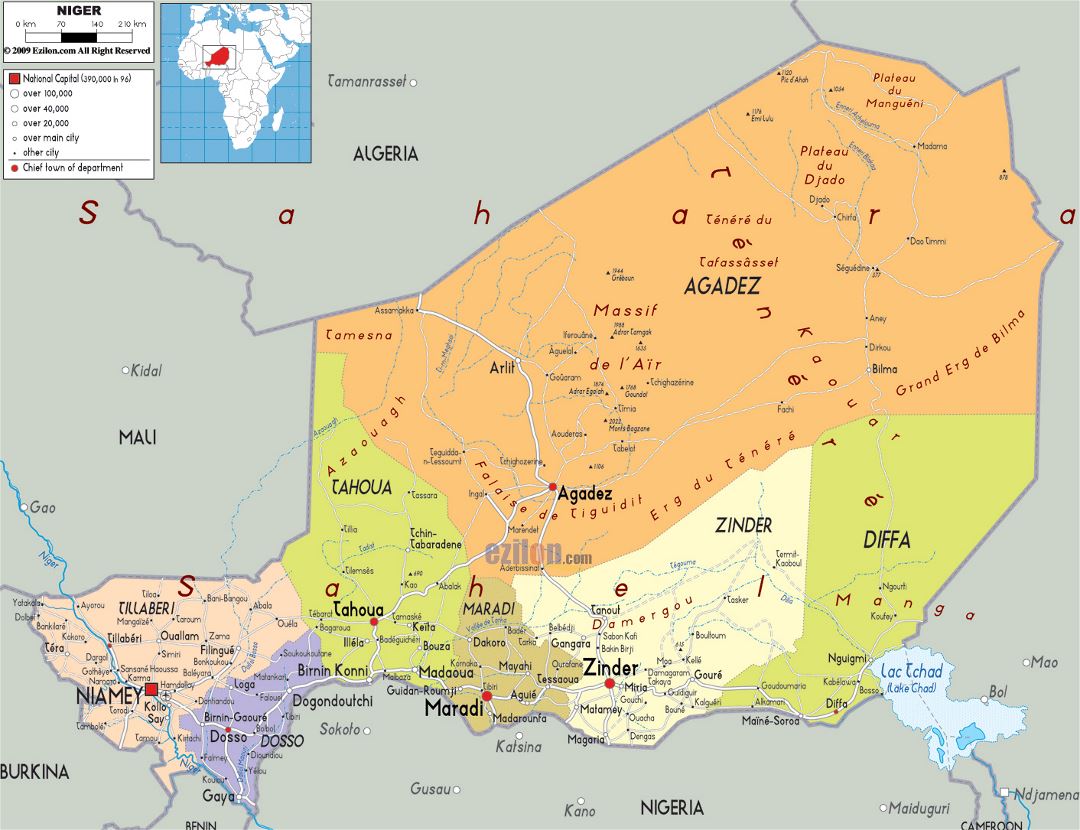 Большая политическая и административная карта Нигера с дорогами, городами и аэропортами