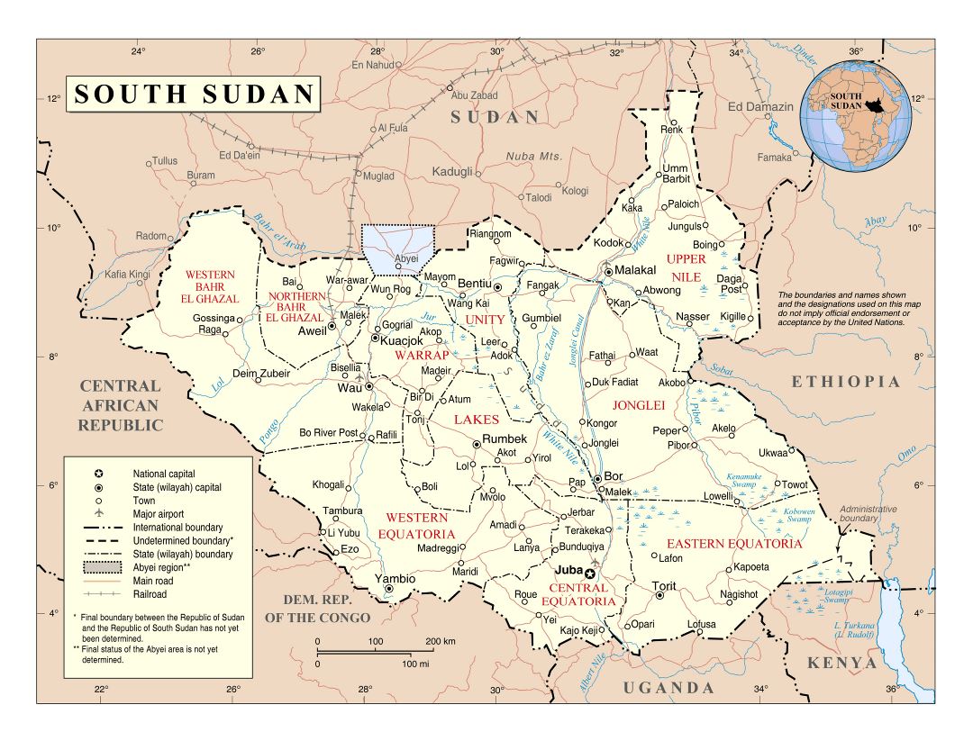 Большая детальная политическая и административная карта Южного Судана с дорогами, железными дорогами, городами и аэропортами