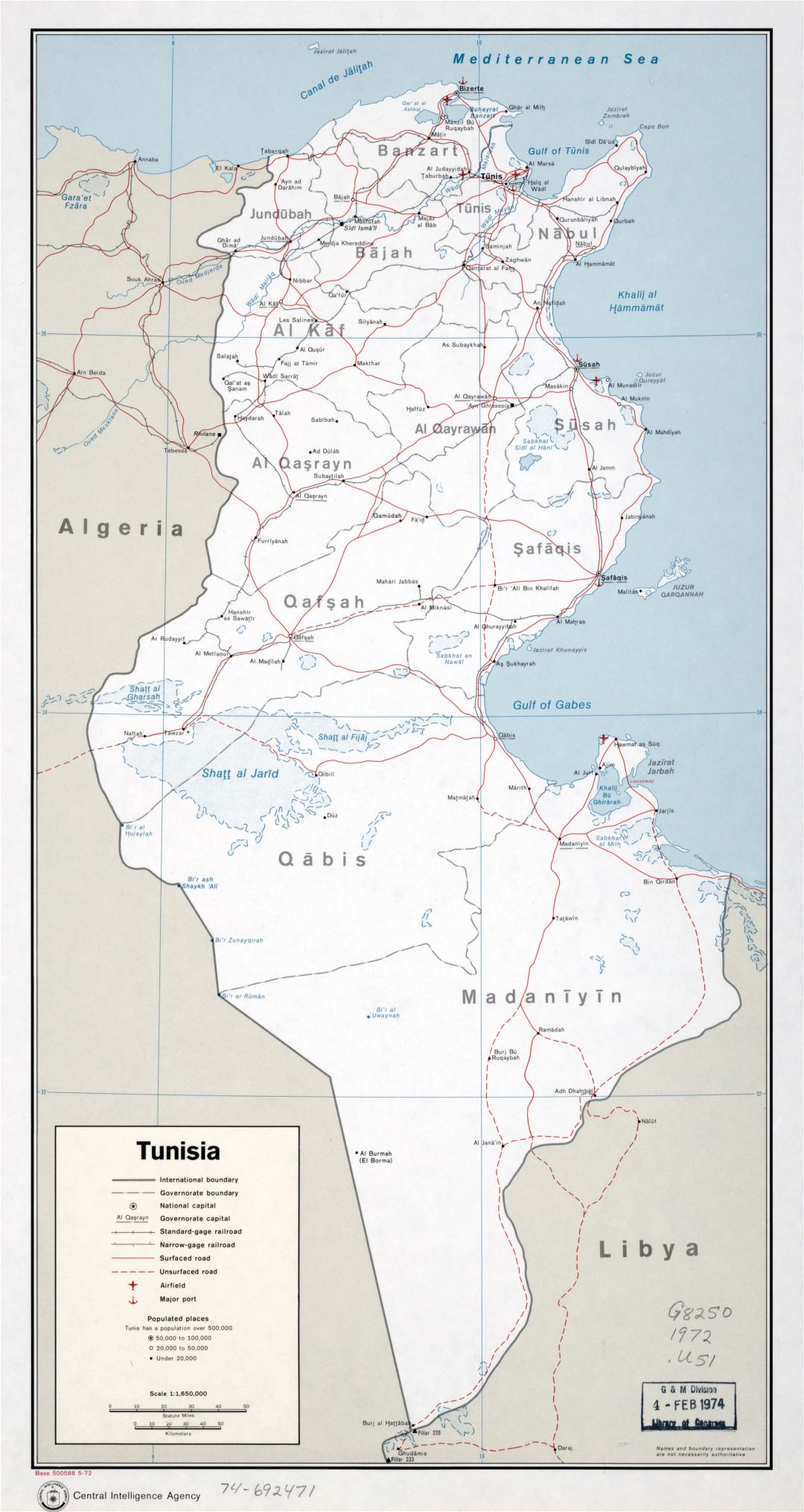 Большая детальная политическая и административная карта Туниса с дорогами, железными дорогами, крупными городами, портами и аэропортами - 1972