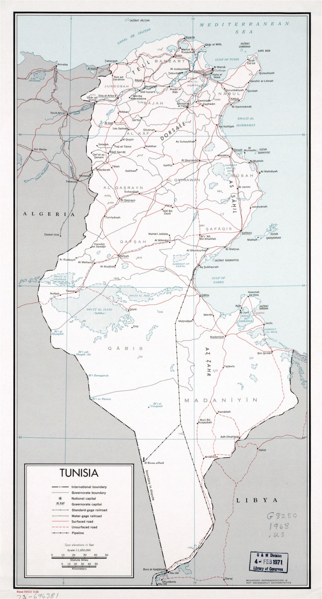 Большая детальная политическая и административная карта Туниса с дорогами, железными дорогами, трубопроводами и крупными городами - 1968