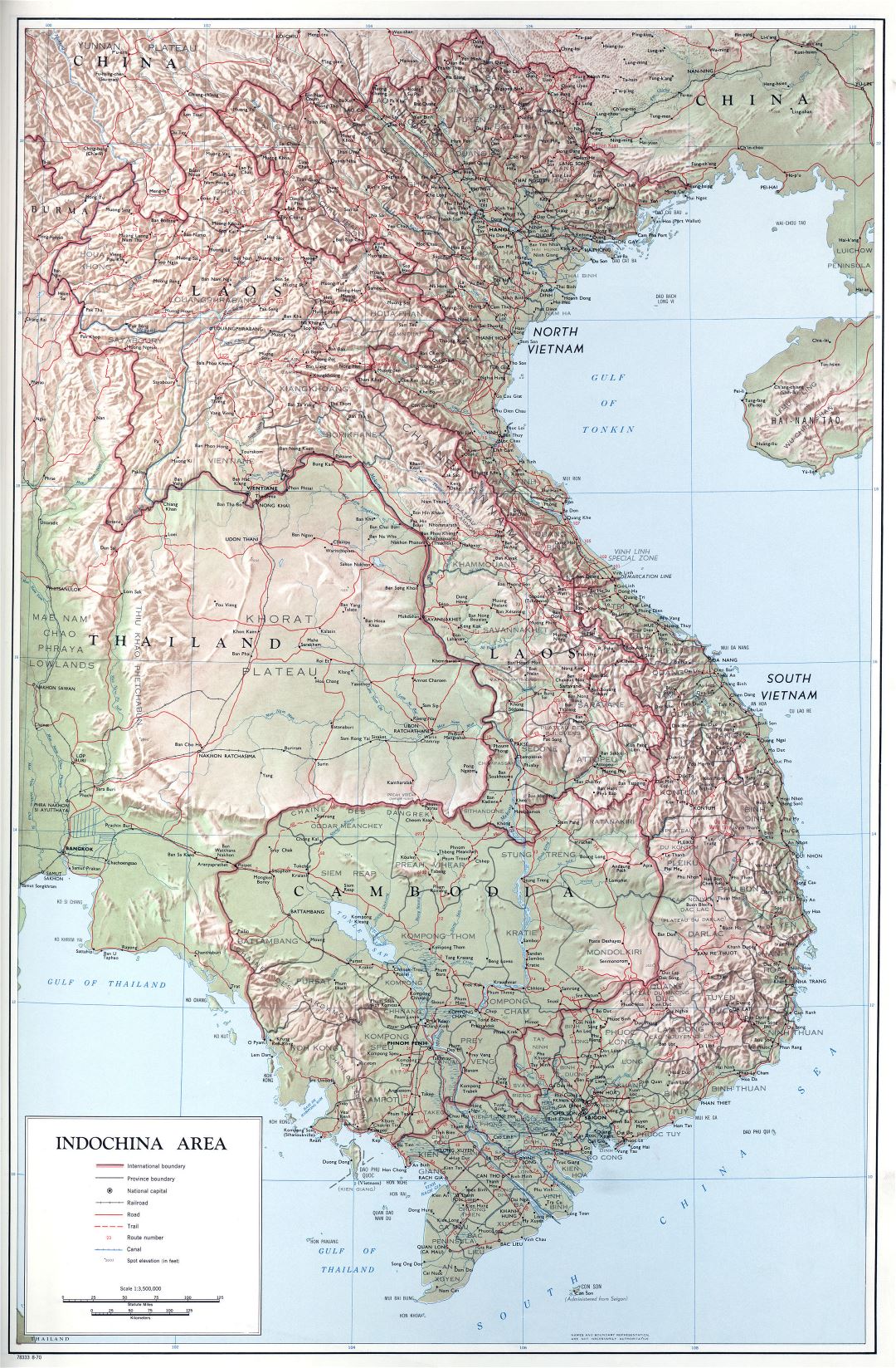 Крупномасштабная политическая карта Индокитая с рельефом, дорогами и городами - 1970