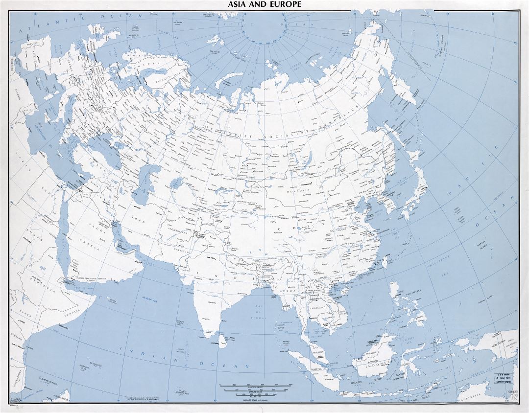Крупномасштабная подробная политическая карта Азии и Европы с крупными городами - 1975