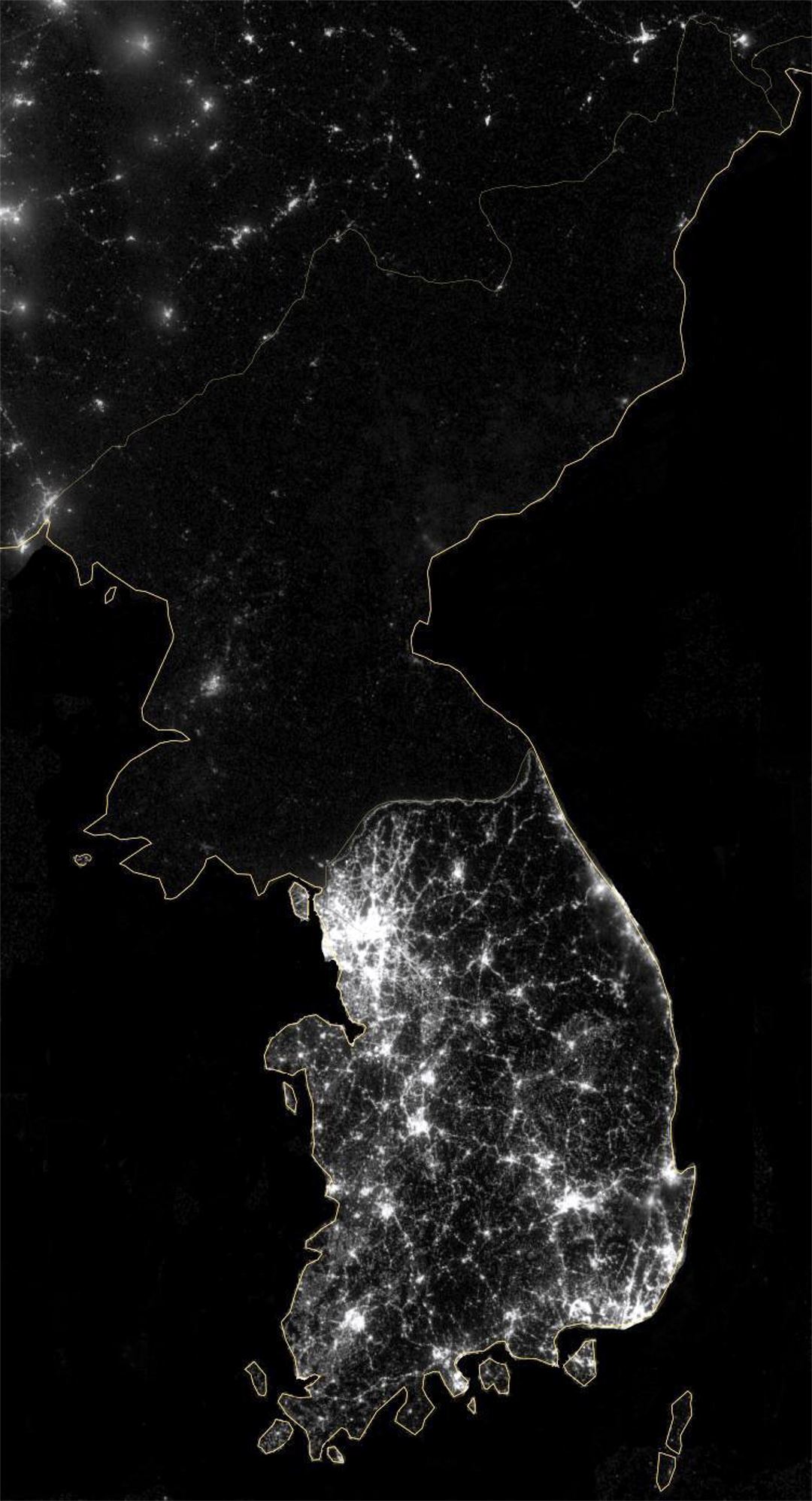 Большая спутниковая карта Корейского полуострова ночью