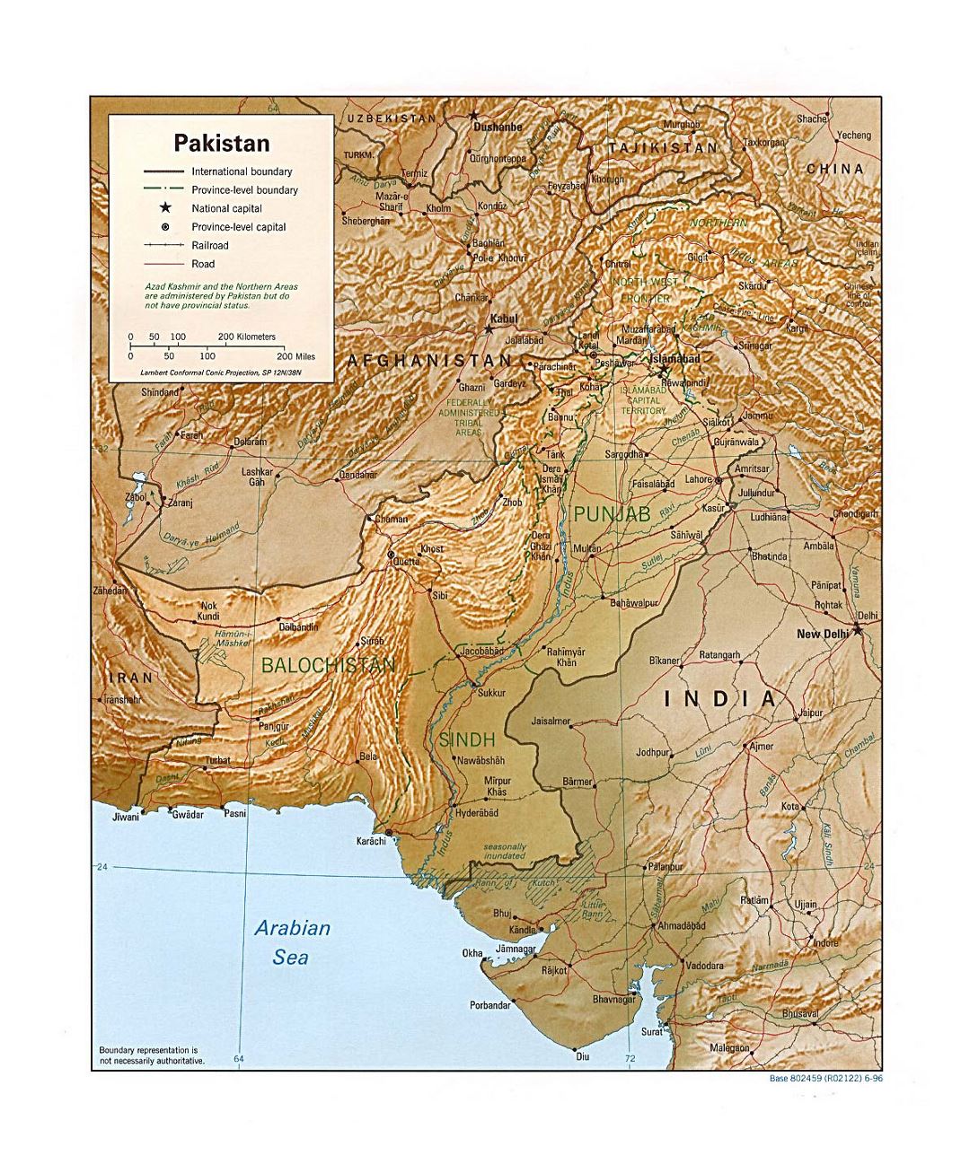 Детальная политическая и административная карта Пакистана с рельефом, дорогами, железными дорогами и крупными городами - 1996