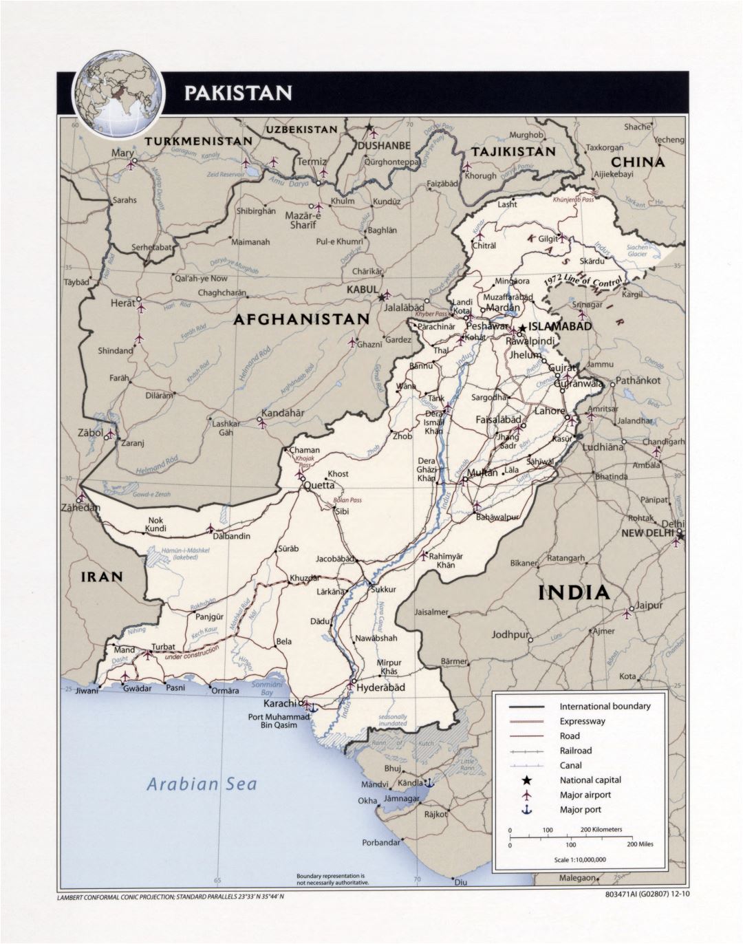 Большая детальная политическая карта Пакистана с дорогами, железными дорогами, городами, аэропортами, портами и другими пометками - 2010