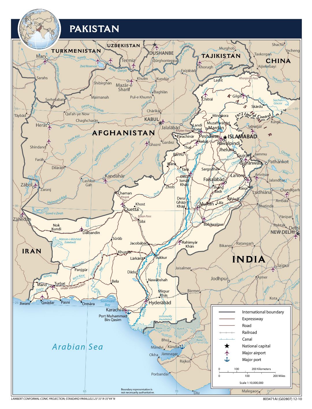 Большая политическая карта Пакистана с дорогами, железными дорогами, городами, аэропортами, портами и другими пометками - 2010