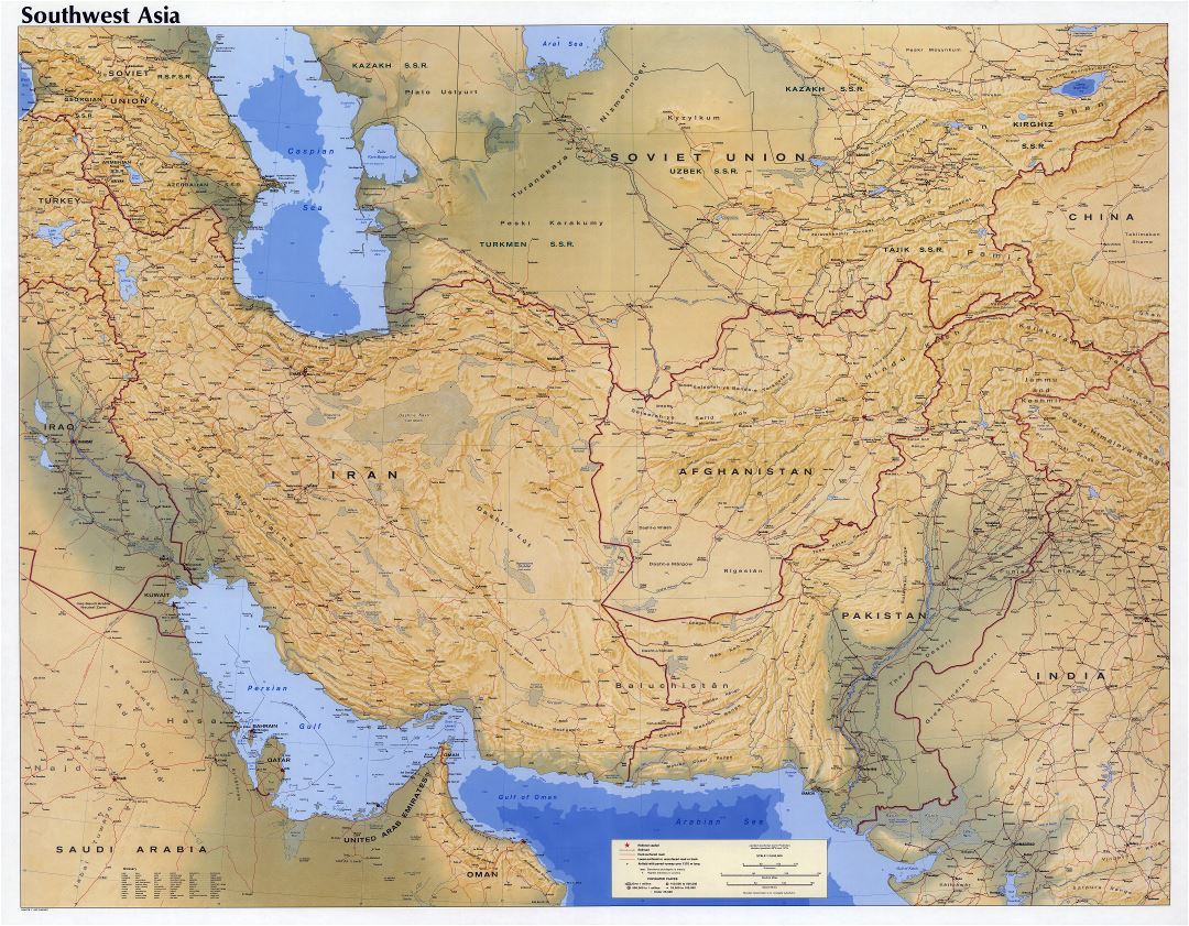 Крупномасштабная подробная карта Юго-Западной Азии с рельефом, дорогами, железными дорогами, городами и аэропортами - 1980
