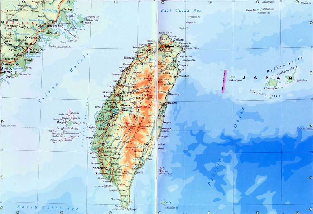 Детальная карта высот Тайваня с дорогами, железными дорогами и городами