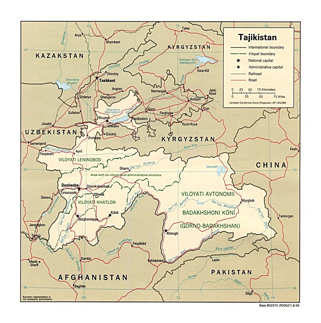 Детальная политическая и административная карта Таджикистана с дорогами, железными дорогами и крупными городами - 1995
