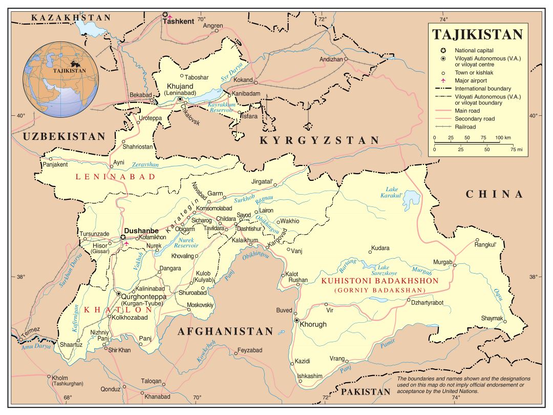Большая детальная политическая и административная карта Таджикистана с дорогами, железными дорогами, городами и аэропортами