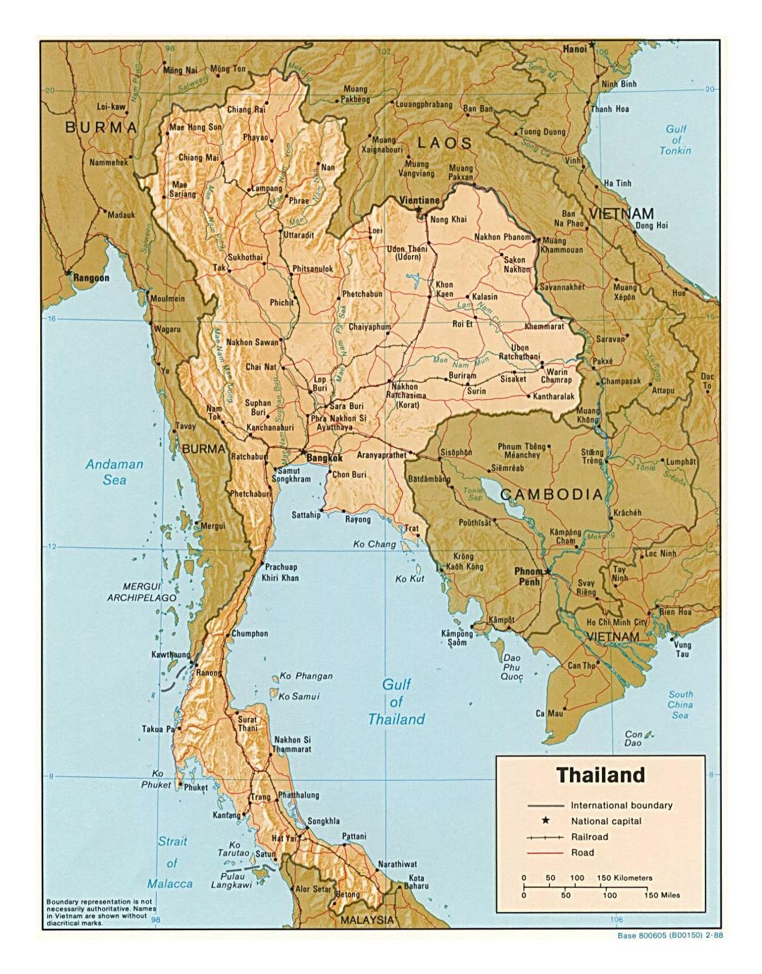 Детальная политическая карта Таиланда с рельефом, дорогами, железными дорогами и крупными городами - 1988