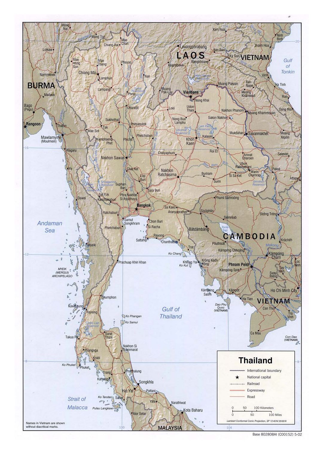 Детальная политическая карта Таиланда с рельефом, дорогами, железными дорогами и крупными городами - 2002