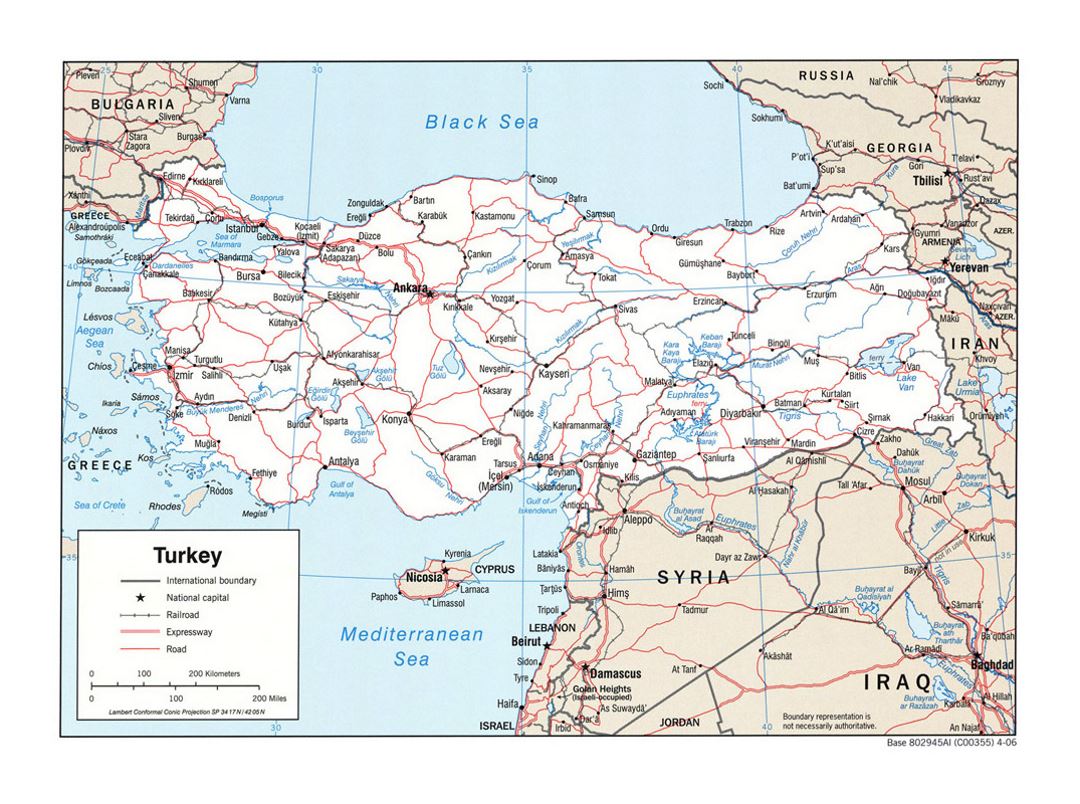 Детальная политическая карта Турции с дорогами, железными дорогами и крупными городами - 2006