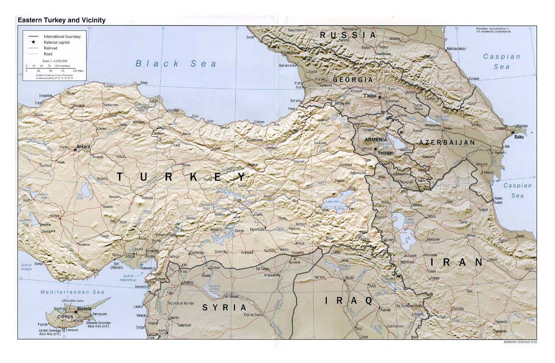 Большая политическая карта Восточной Турции и окрестностей с рельефом, дорогами, железными дорогами и городами - 2002