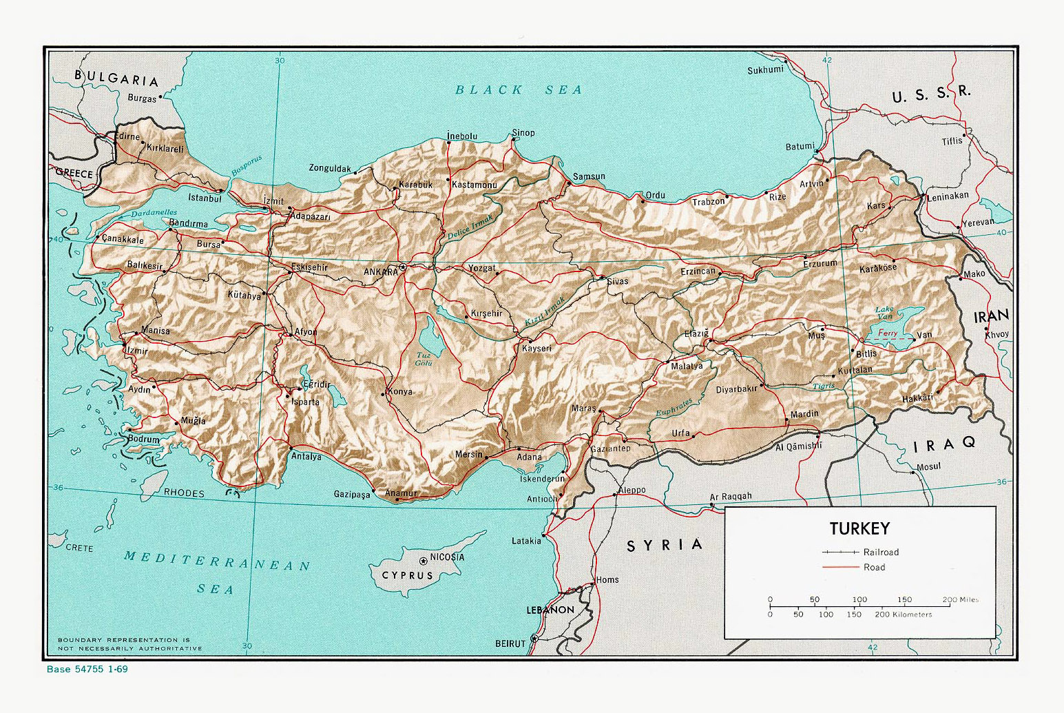 Большая политическая карта Турции с рельефом, дорогами, железными дорогамии крупными городами - 1969