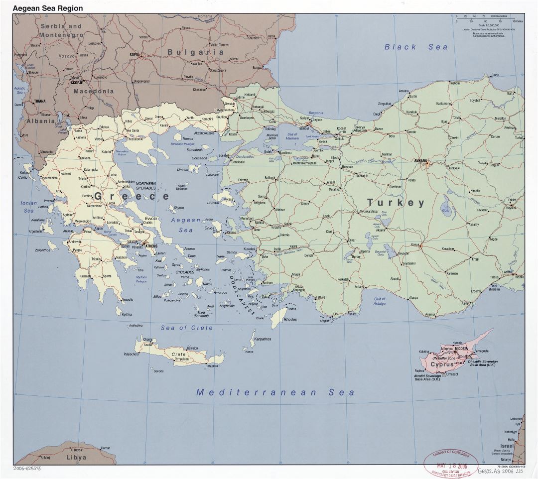 Крупномасштабная политическая карта региона Эгейского моря с дорогами, железными дорогами и крупными городами - 2006