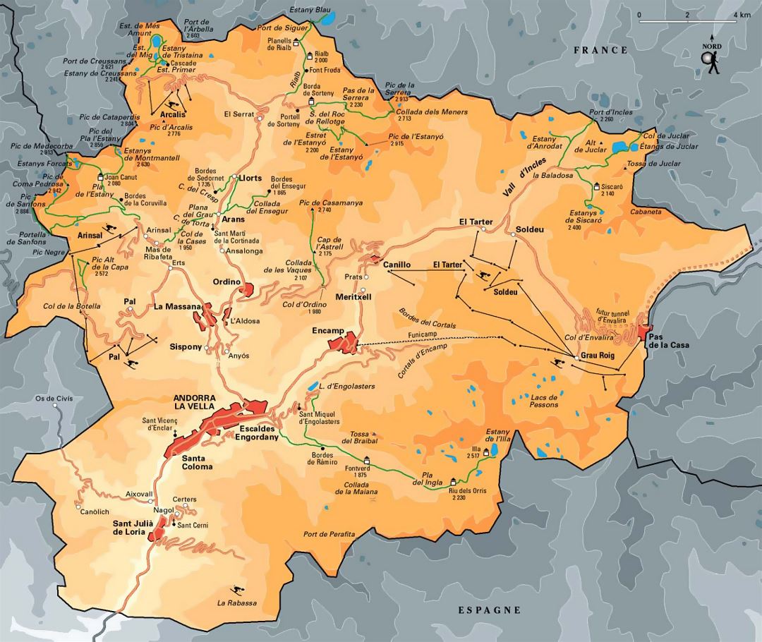 Большая карта высот Андорры с дорогами и всеми городами