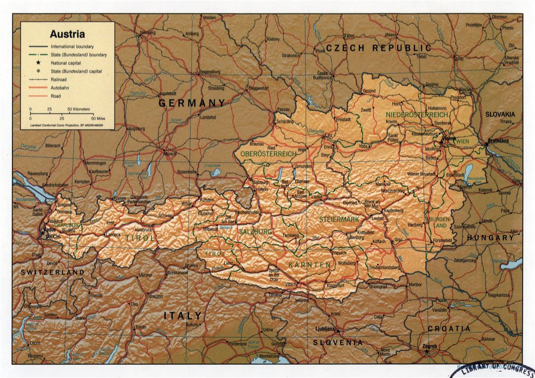Большая подробная политическая и административная карта Австрии с рельефом, дорогами, железными дорогами и крупными городами - 1999