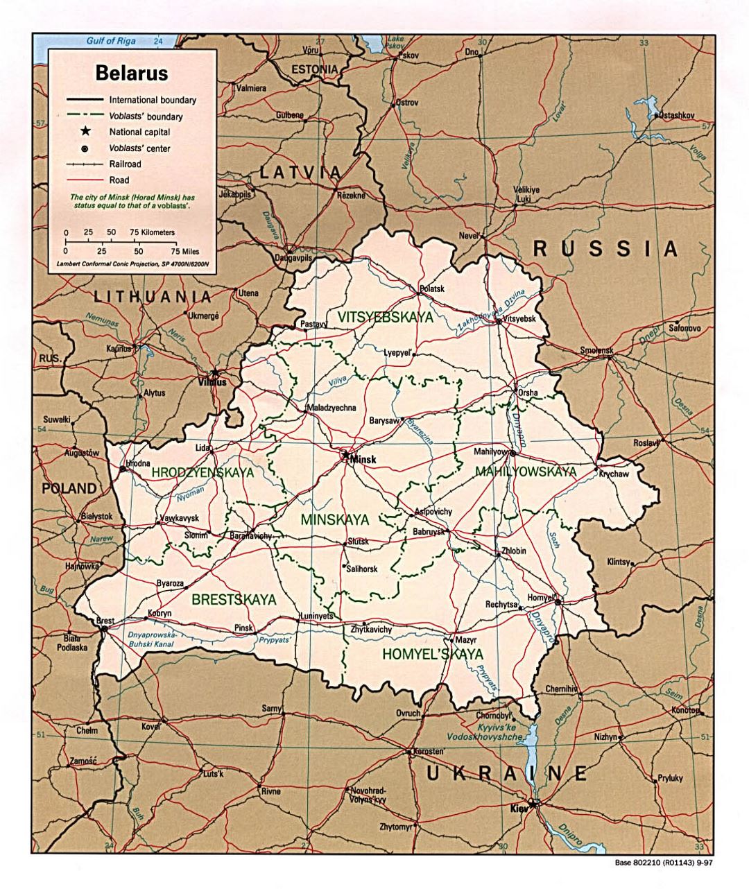 Большая политическая и административная карта Беларуси с дорогами и большими городами - 1997