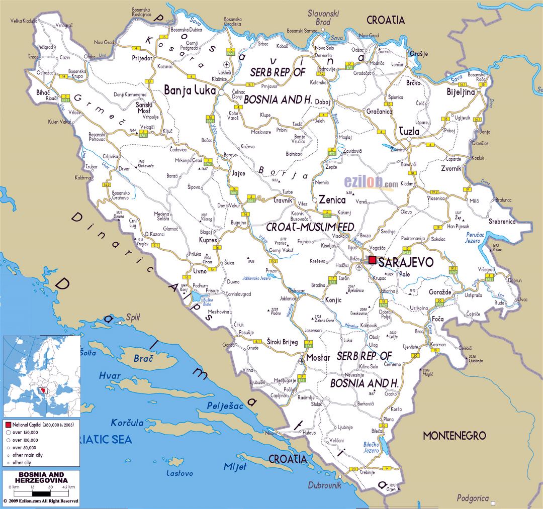 Большая карта автодорог Боснии и Герцеговины с городами и аэропортами