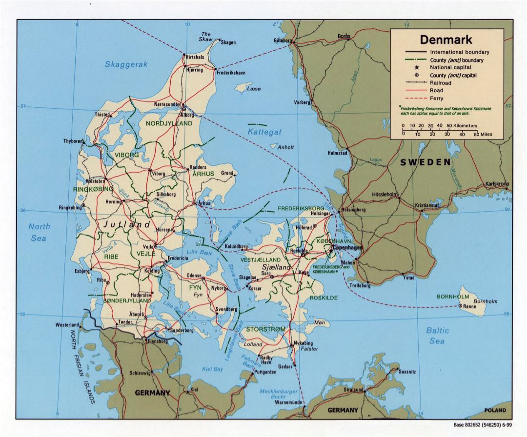 Большая политическая и административная карта Дании с дорогами, железными дорогами и крупными городами - 1999