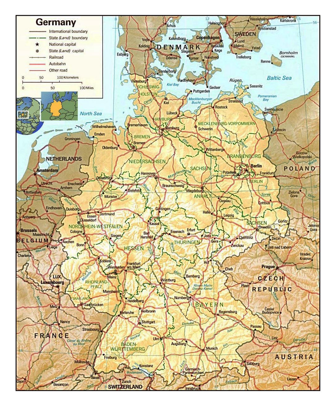 Детальная политическая и административная карта Германии с рельефом
