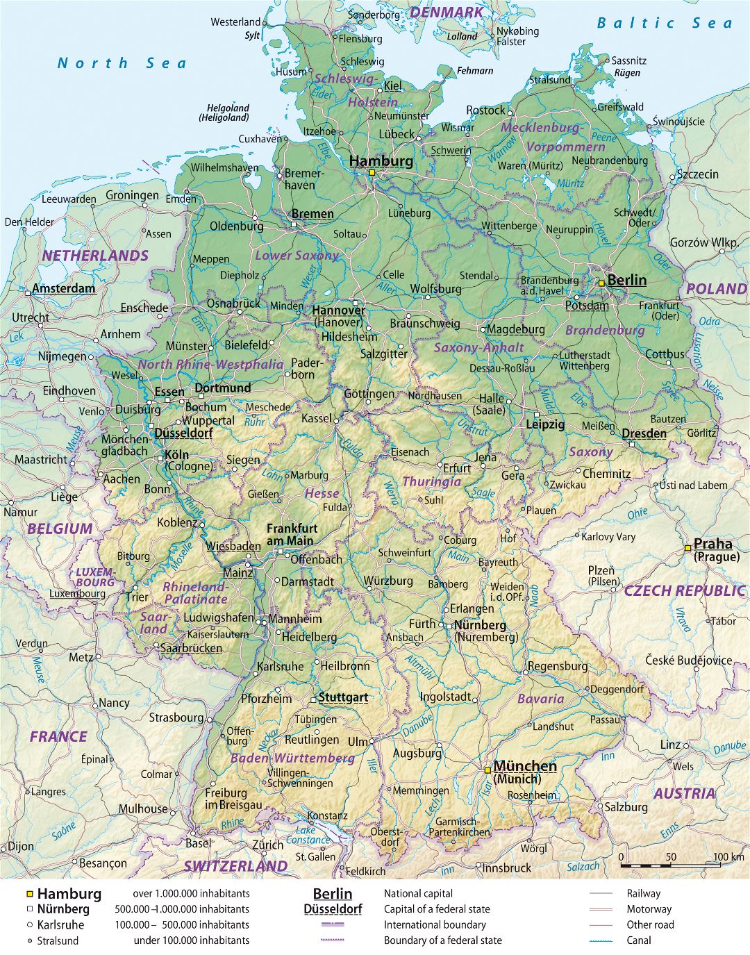 Большая детальная карта высот Германии с административными делениями, дорогами и городами