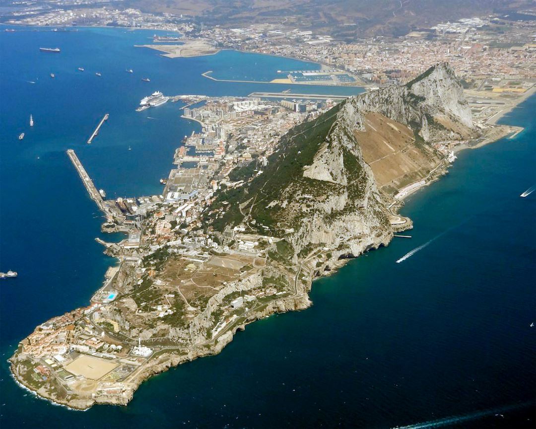 Большая панорамная фотография Гибралтара
