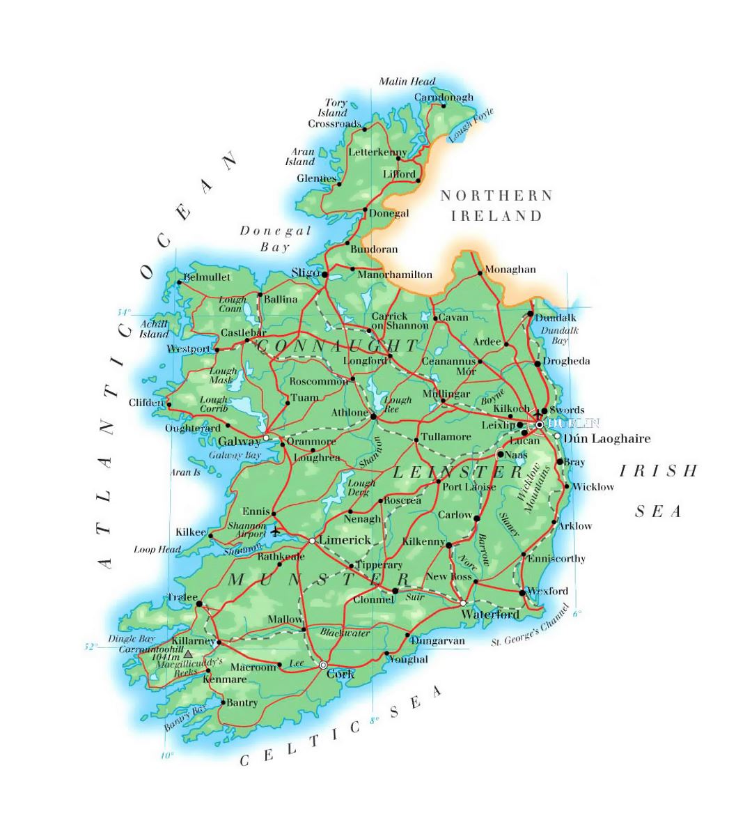 Детальная карта высот Ирландии с дорогами, городами и аэропортами
