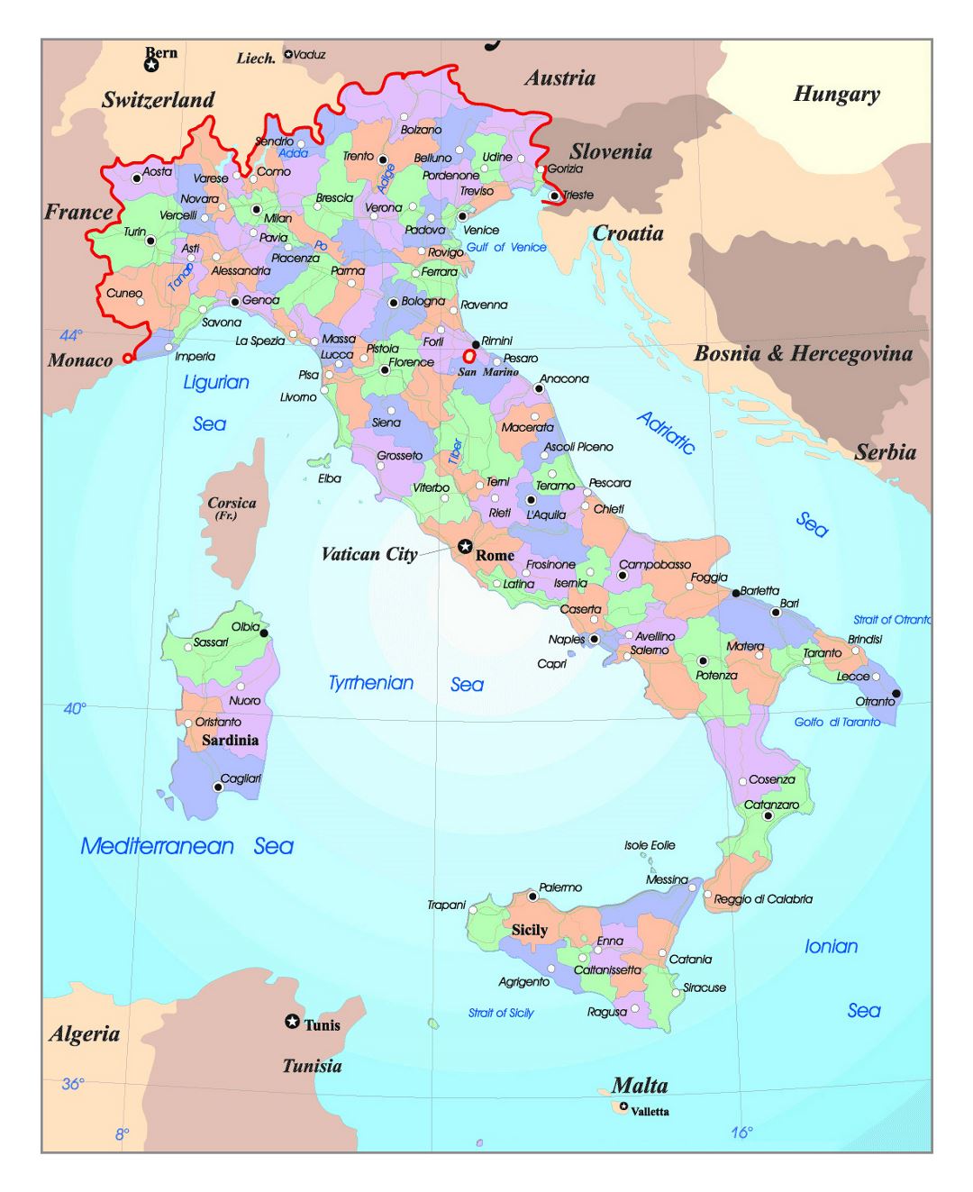 Детальная политическая и административная карта Италии с крупными городами