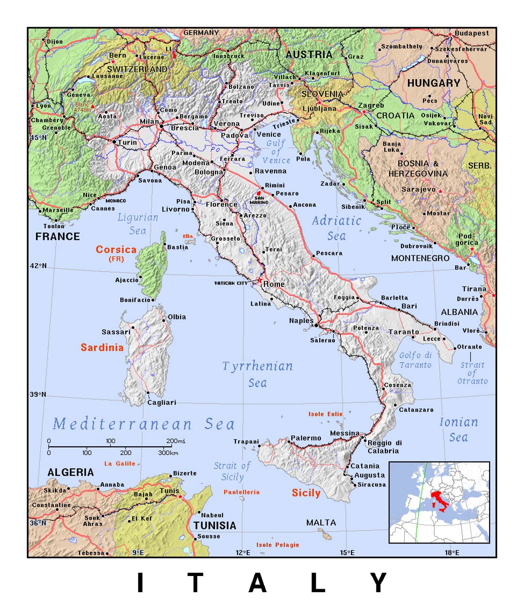 Детальная политическая карта Италии с рельефом