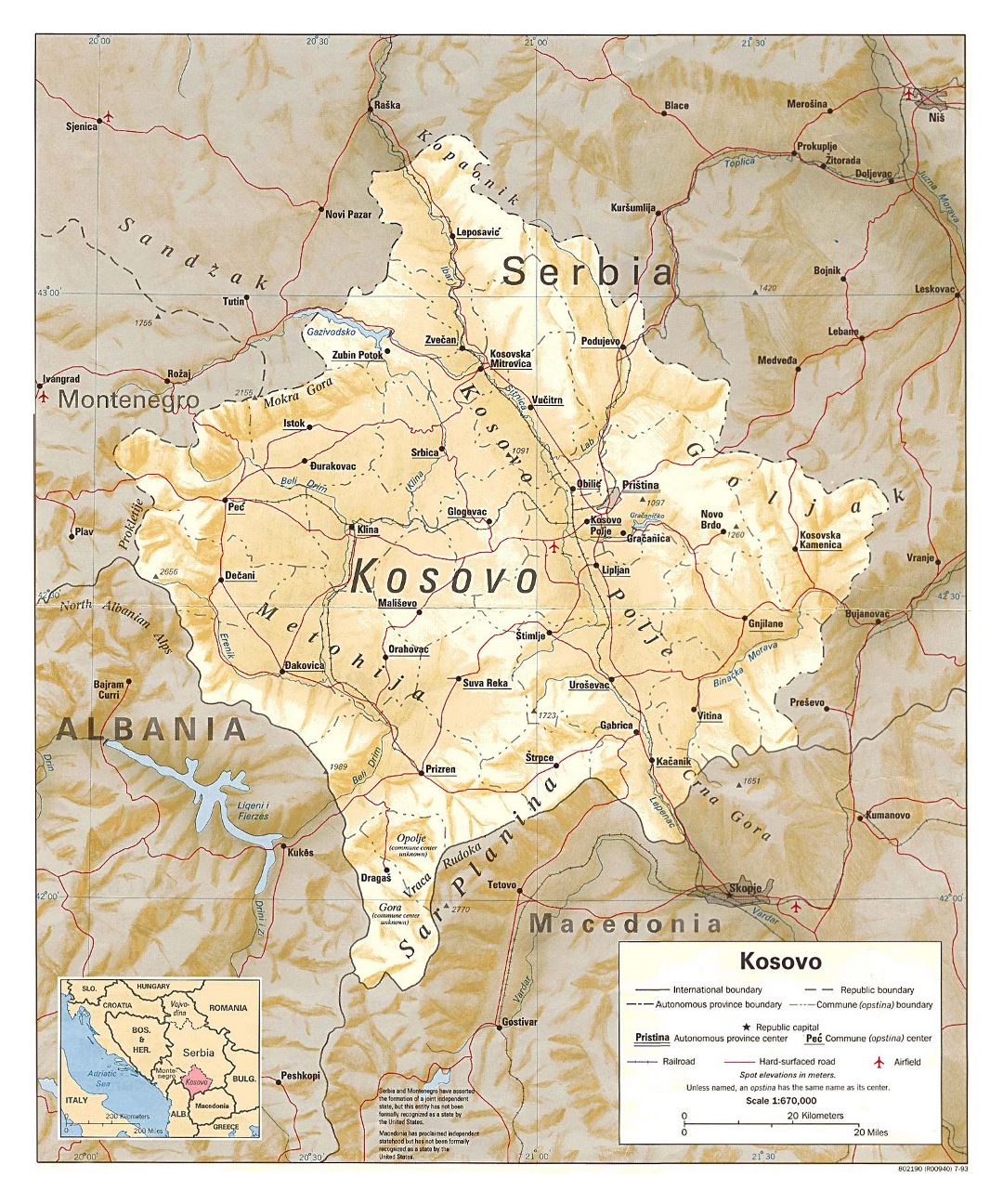 Большая политическая и административная карта Косово с рельефом, дорогами, железными дорогами, городами и аэропортами - 1993